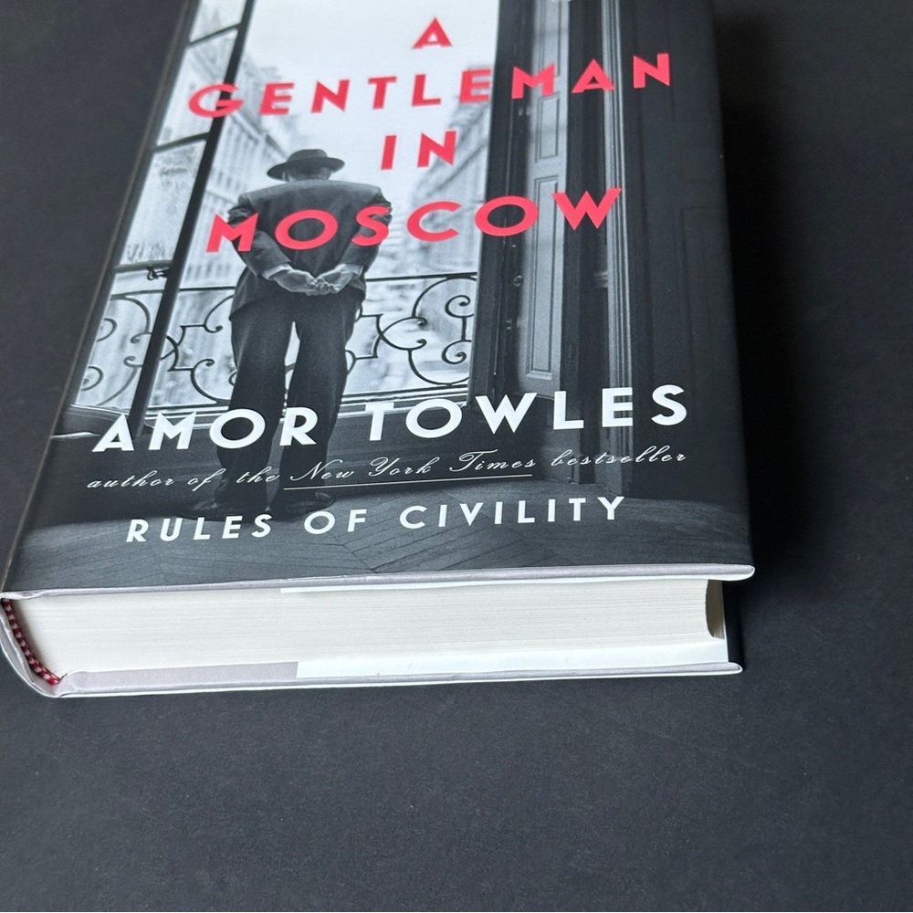 A Gentleman in Moscow by Amor Towels | Historical Fiction | Hardcover Book - Picture 4 of 9